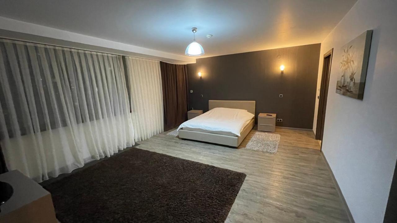 פויאנה ברשוב Ted Penthouse Silver Mountain מראה חיצוני תמונה